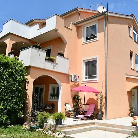Apartmani Joja Біоград-на-Мору Екстер'єр фото
