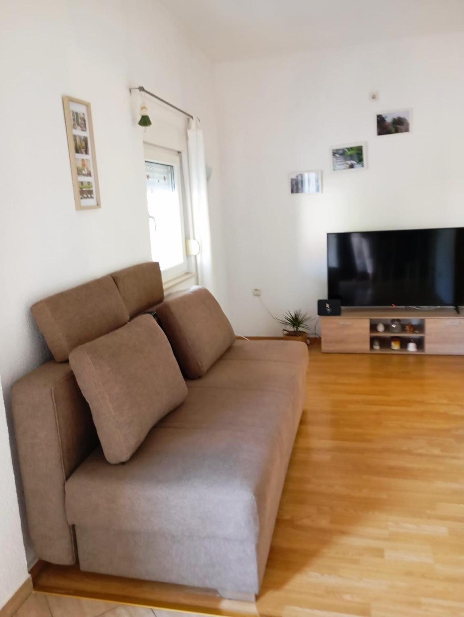Apartmani Joja Біоград-на-Мору Екстер'єр фото