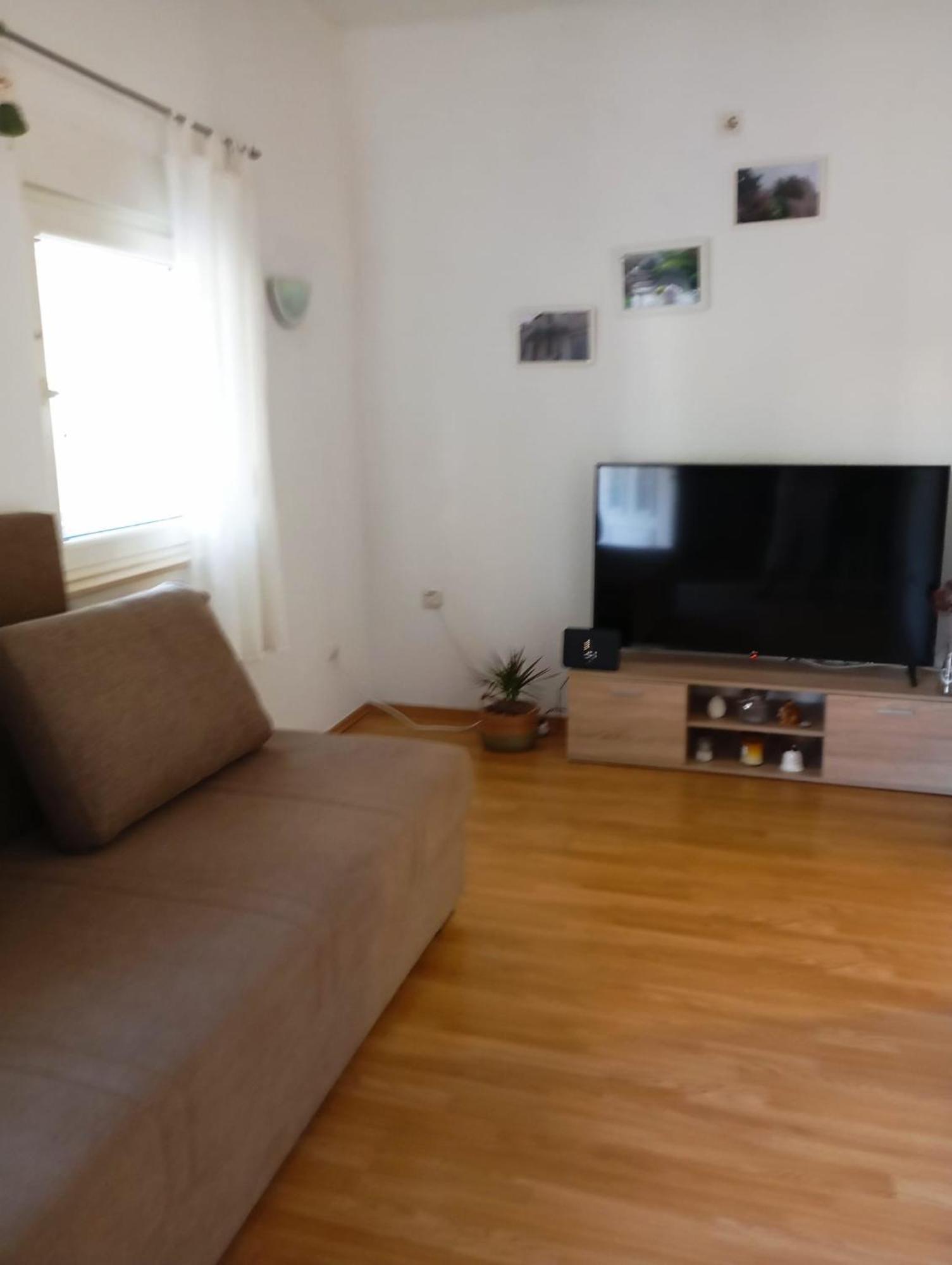Apartmani Joja Біоград-на-Мору Екстер'єр фото